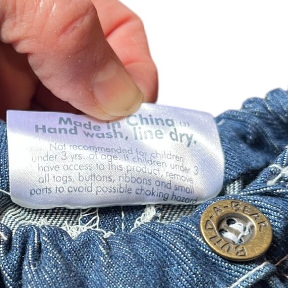 Build-A-Bear Beaded "Hugs" Top, Jeans w/Elastic Waist & Sketchers Sneakers - Picture 7 of 9